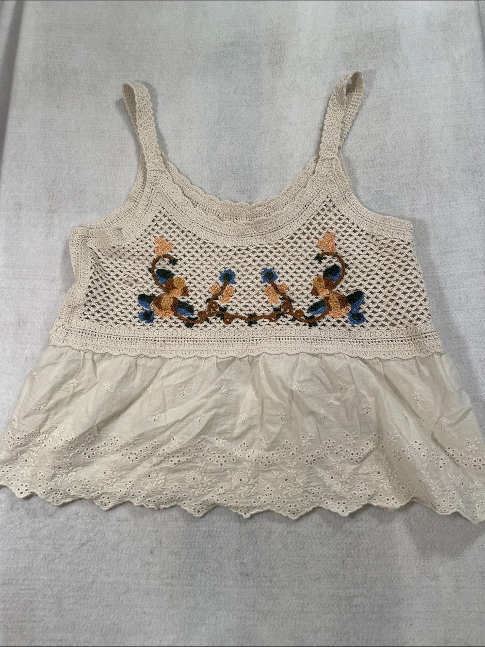 Source Unknown Crochet Camisole with Floral Embroidery - Cream & Blue